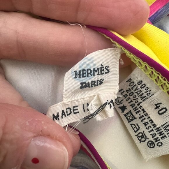 Hermes yellow chain print one piece bathing suit size 40 - Picture 4 of 7